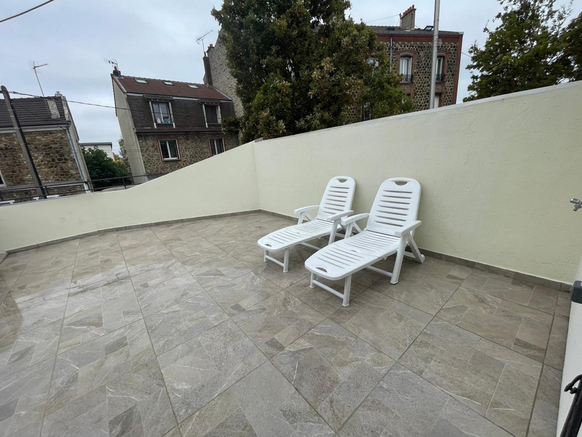 Appartement Avec Terrasse Et Ciel Etoile ! Нуази-ле-Сек Экстерьер фото